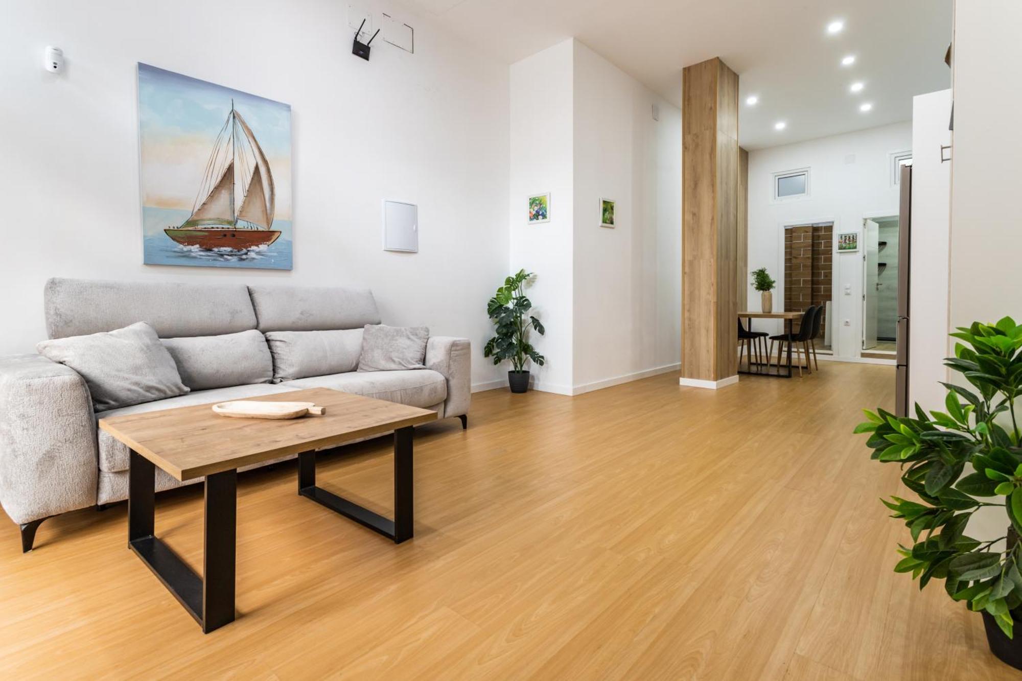 Apartament Sur 2 Estudios Industriales