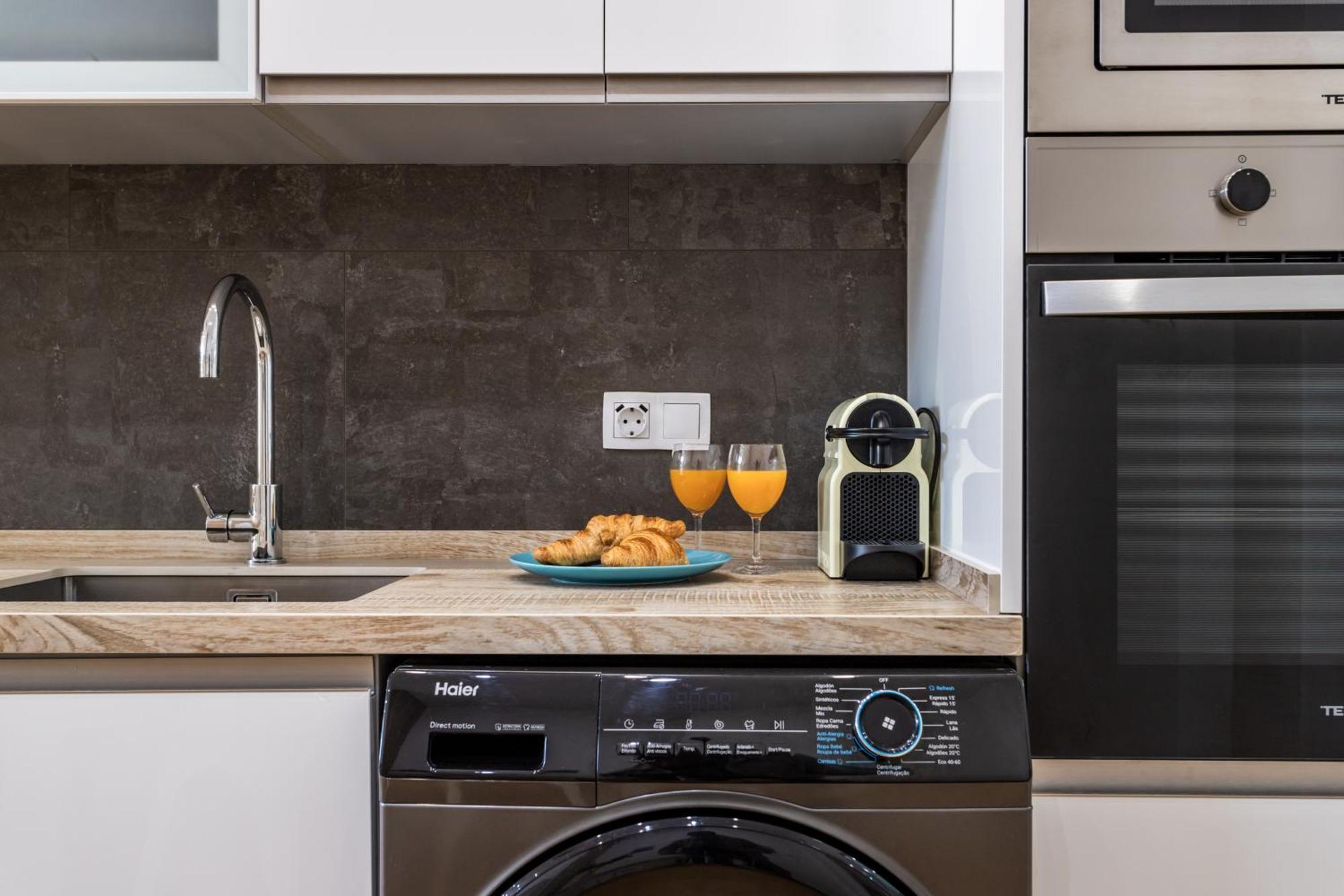 Sur 2 Estudios Industriales Apartament *