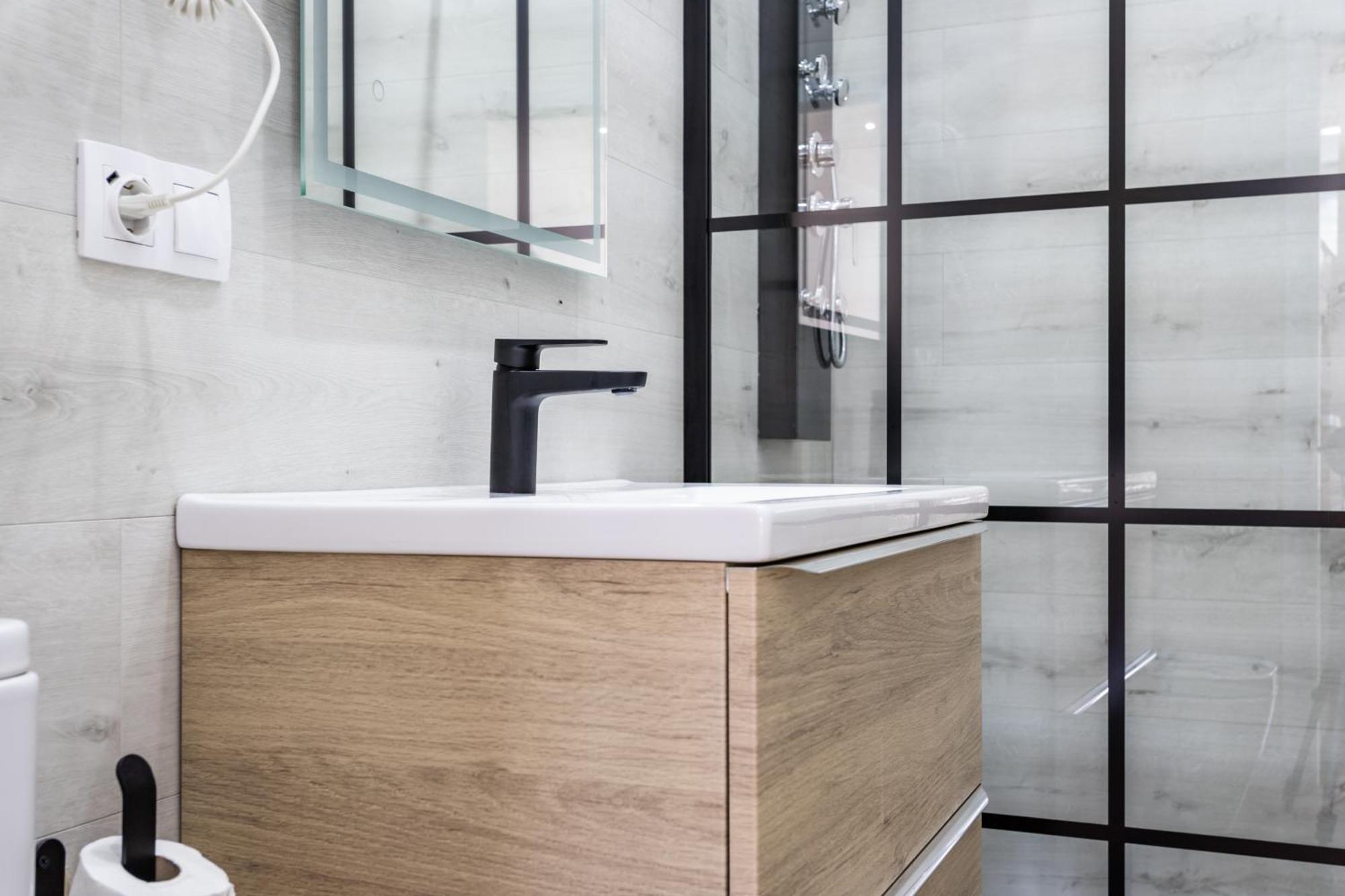 Sur 2 Estudios Industriales Apartament *